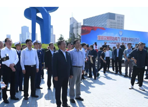 5de1c0e794468.png 1.png